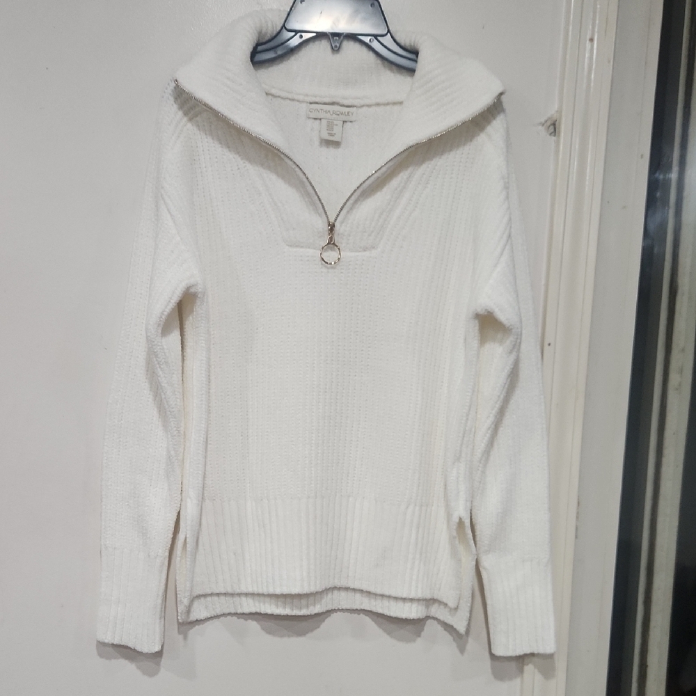Elegant White Cowl Neck Sweater - Picture 2 of 7